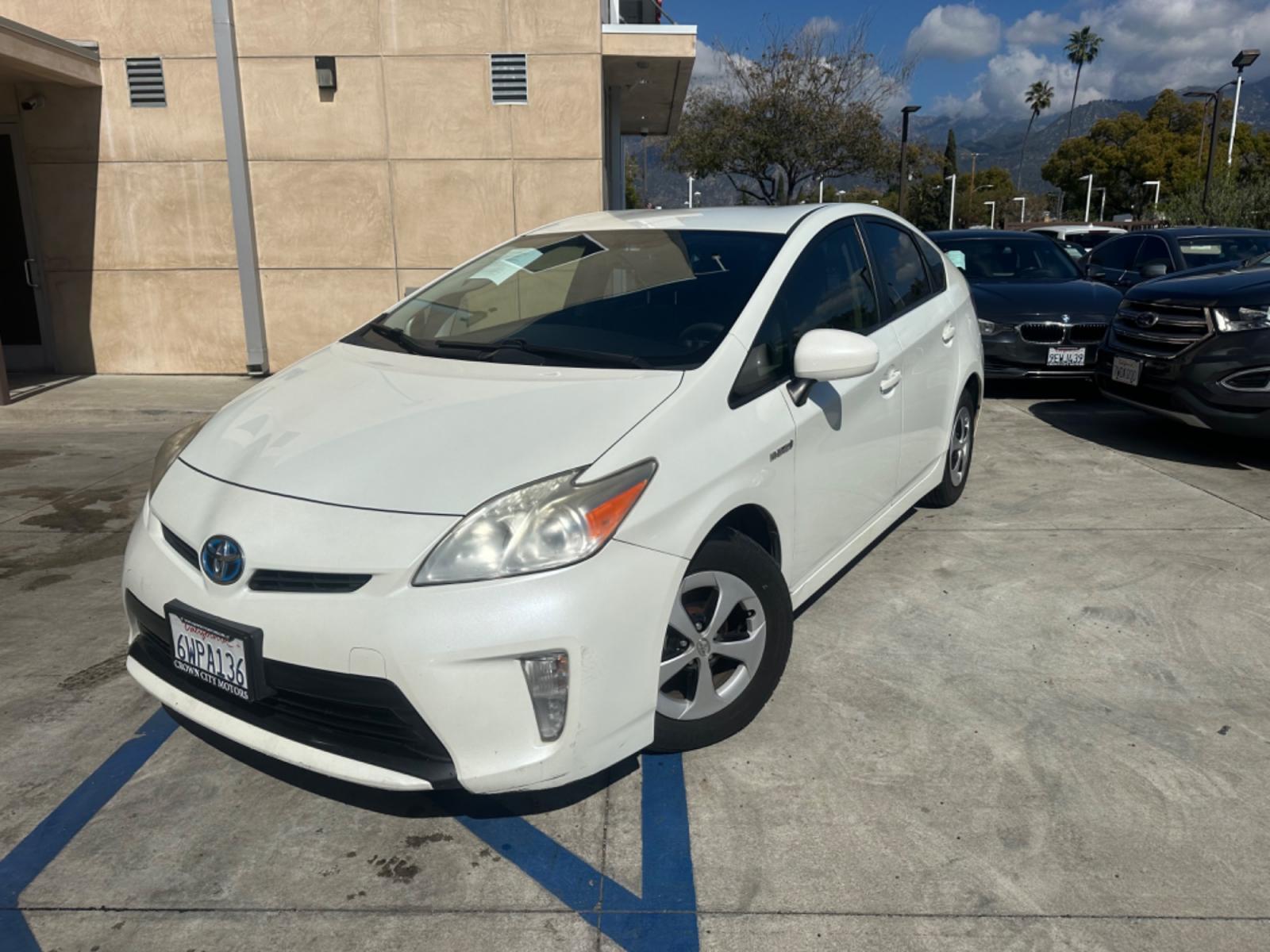 2012 WHITE Toyota Prius Cloth (JTDKN3DU3C1) with an 4 Cylinder engine, AUTOMATIC transmission, located at 30 S. Berkeley Avenue, Pasadena, CA, 91107, (626) 248-7567, 34.145447, -118.109398 - Photo #0